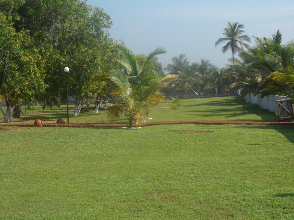 Legacy Tribe Beach Resort Prampram Bagian luar foto