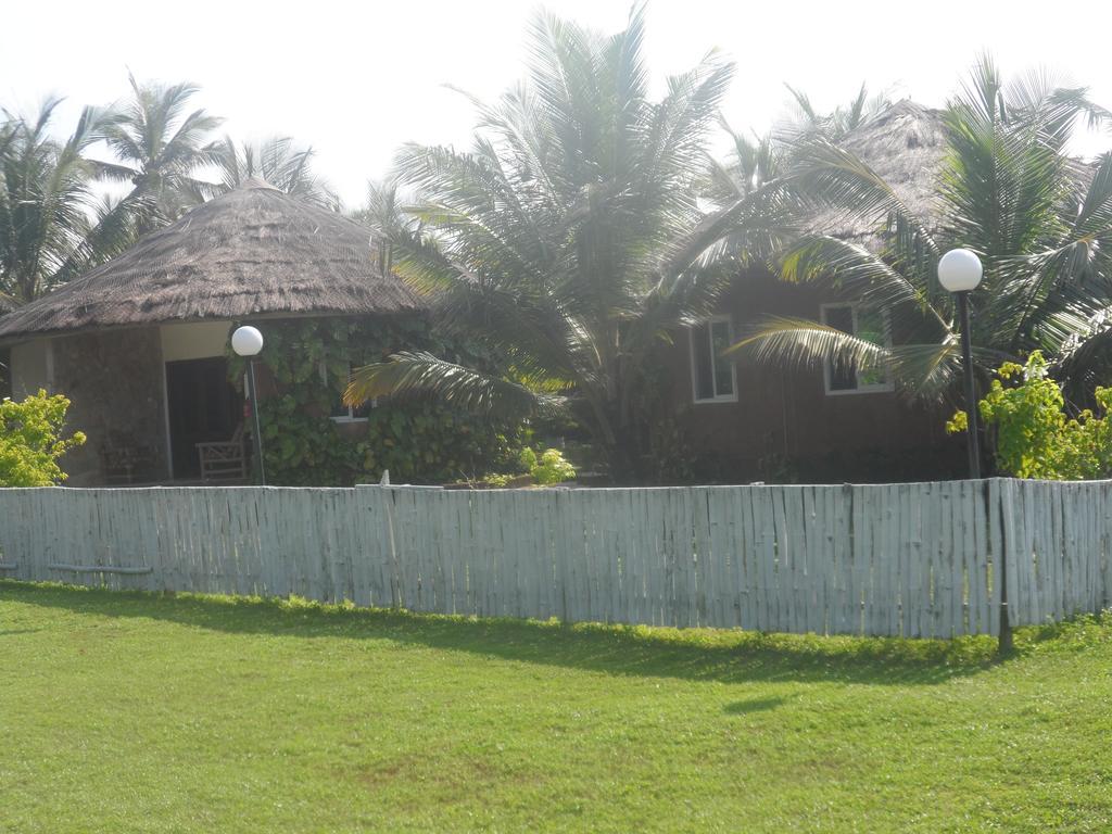 Legacy Tribe Beach Resort Prampram Bagian luar foto