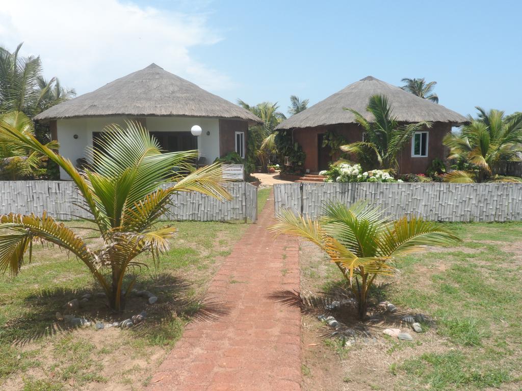 Legacy Tribe Beach Resort Prampram Bagian luar foto
