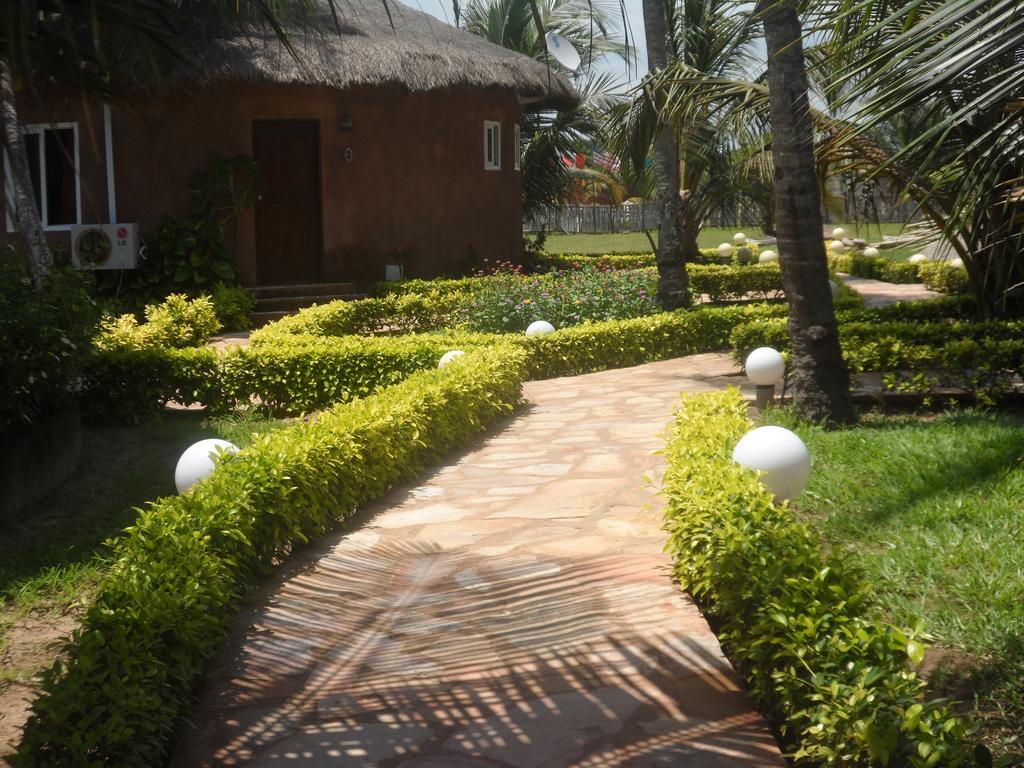Legacy Tribe Beach Resort Prampram Bagian luar foto