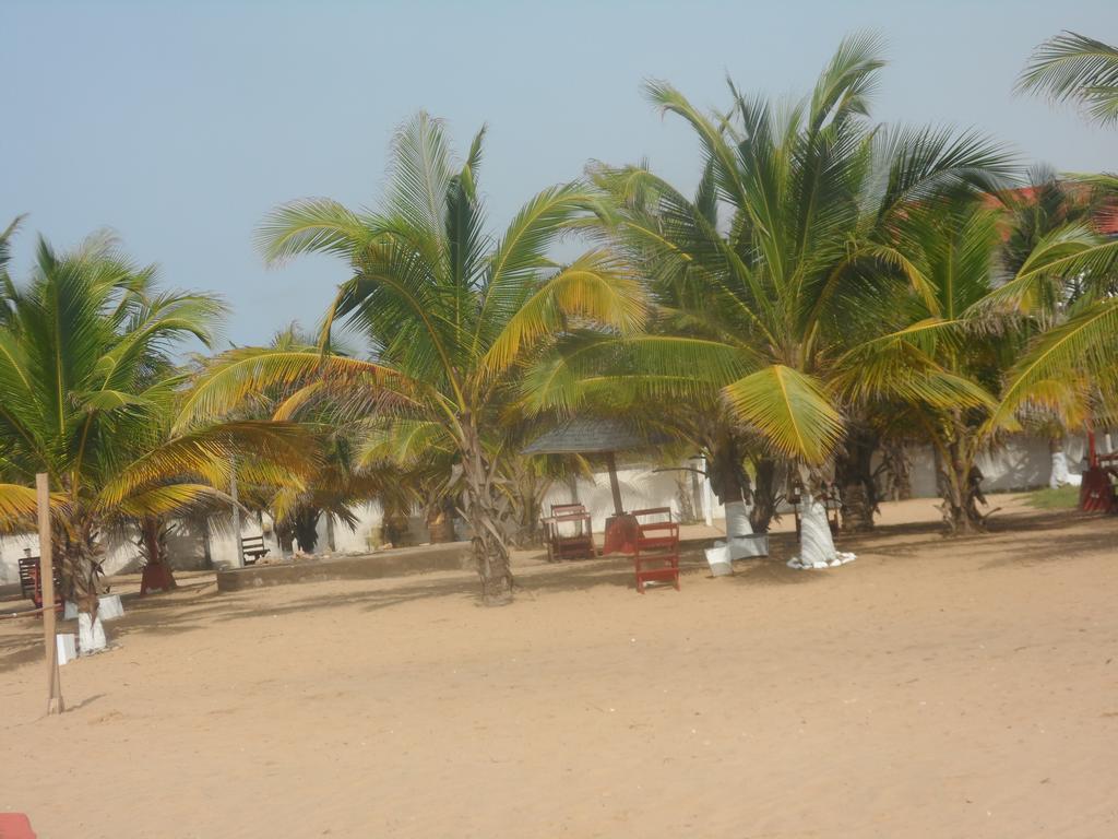 Legacy Tribe Beach Resort Prampram Bagian luar foto