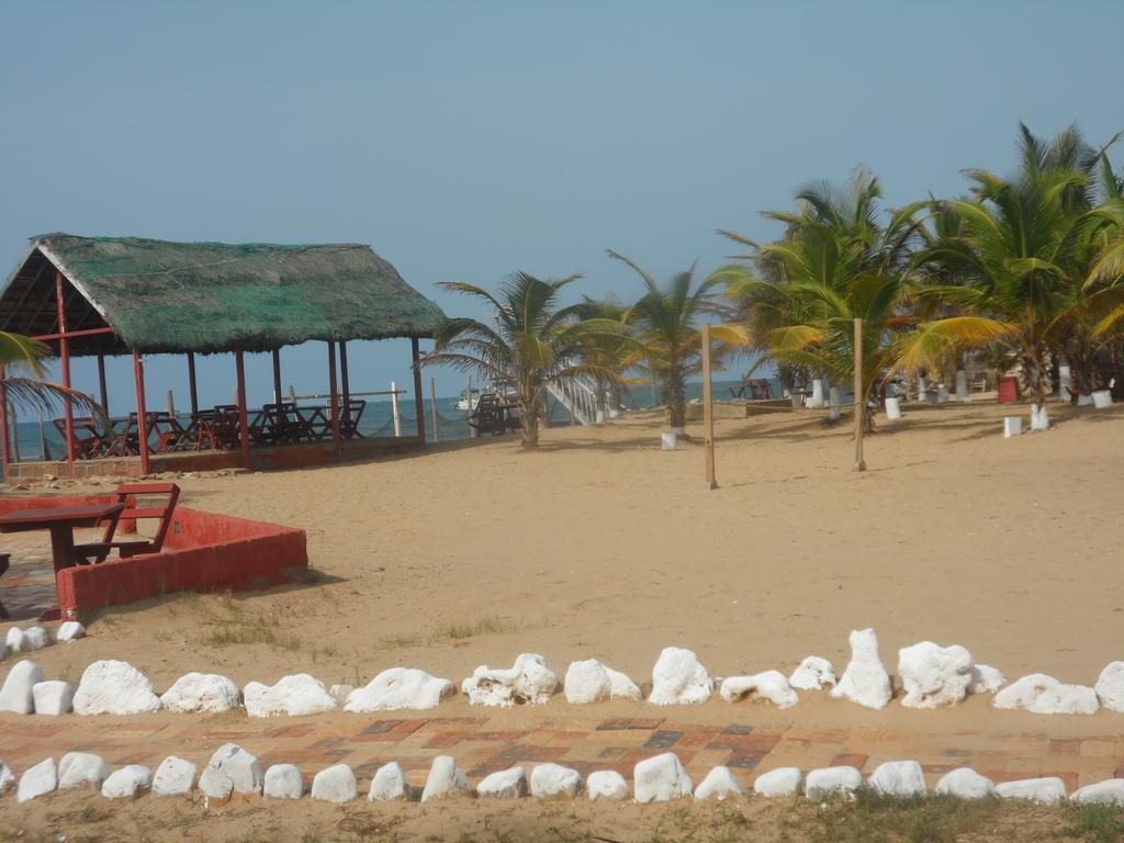 Legacy Tribe Beach Resort Prampram Bagian luar foto